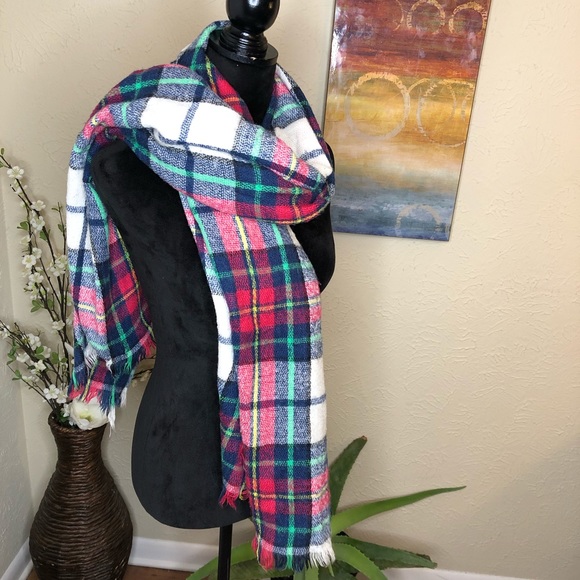 Old Navy Plaid Blanket Wrap Oversized Scarf Green Pink Blue - Picture 3 of 11